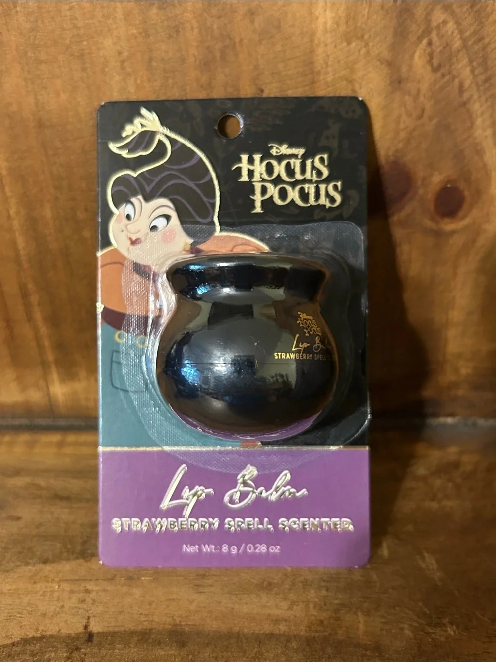 Disney Hocus Pocus themed cauldron shaped lip balms set of 4 NEW